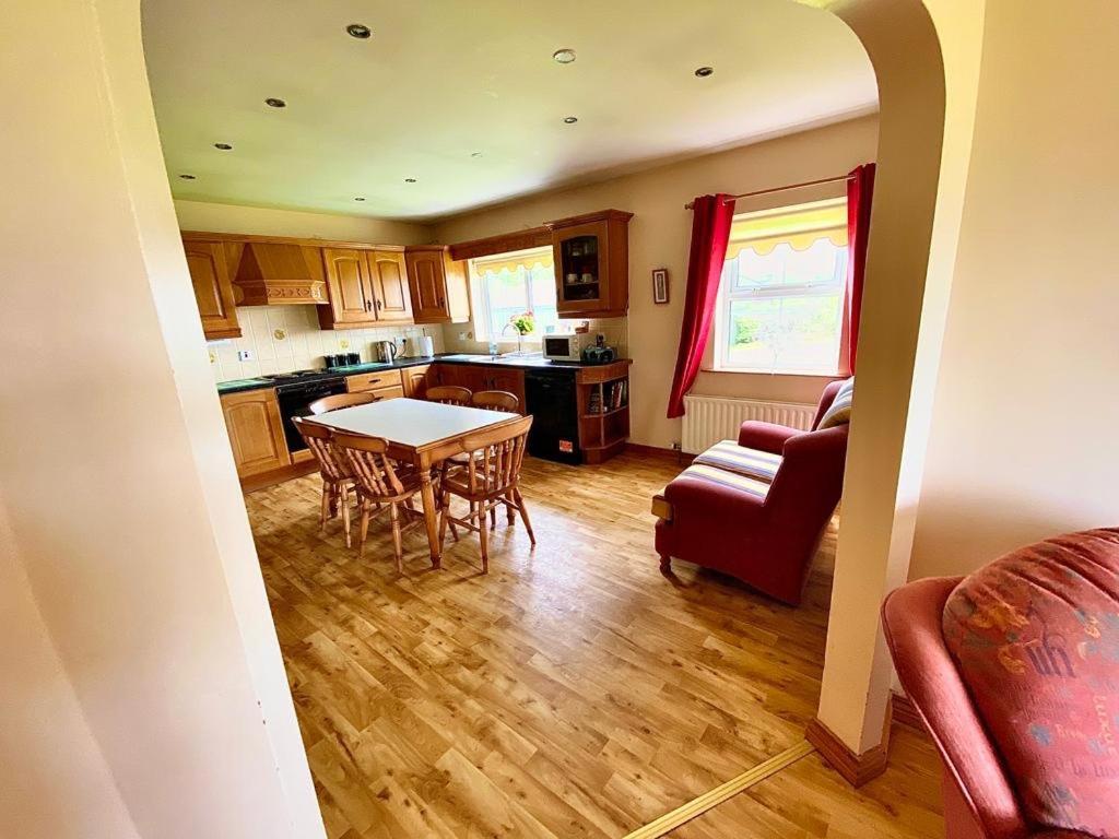 Quiet Farm Cottage Enniskillen Fermanagh Екстериор снимка
